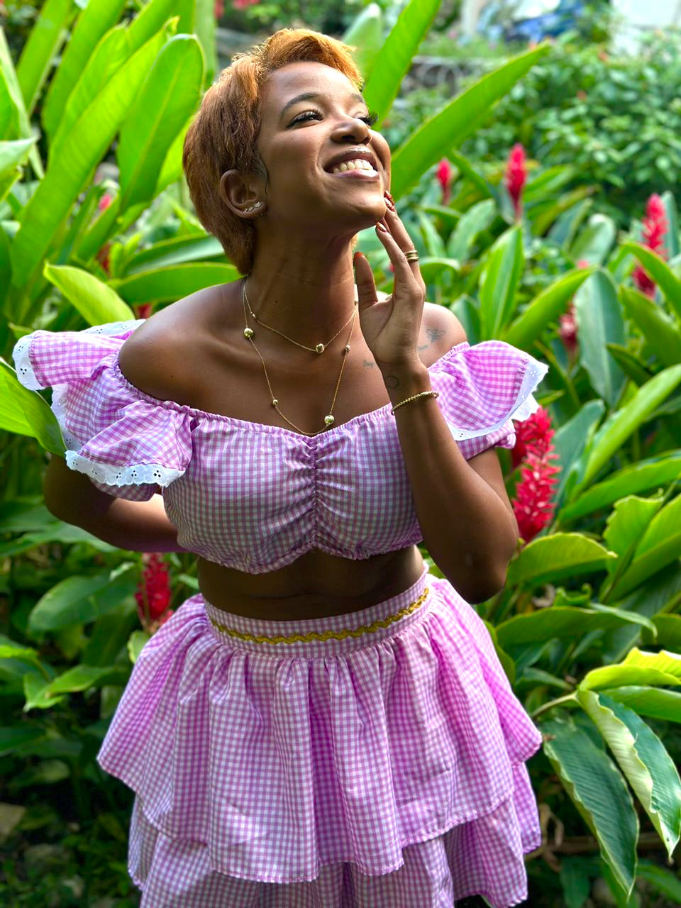 CariCom Barbie set of ruffle skirt with matching pink ruffle crop top with gold and white accents, modeled by Miss_Soy
